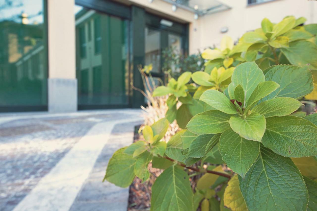 Orea Spiti - Charming Flat & Canal View Few Steps From Movida Mailand Exterior foto