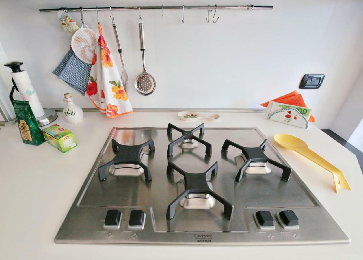 Orea Spiti - Charming Flat & Canal View Few Steps From Movida Mailand Exterior foto
