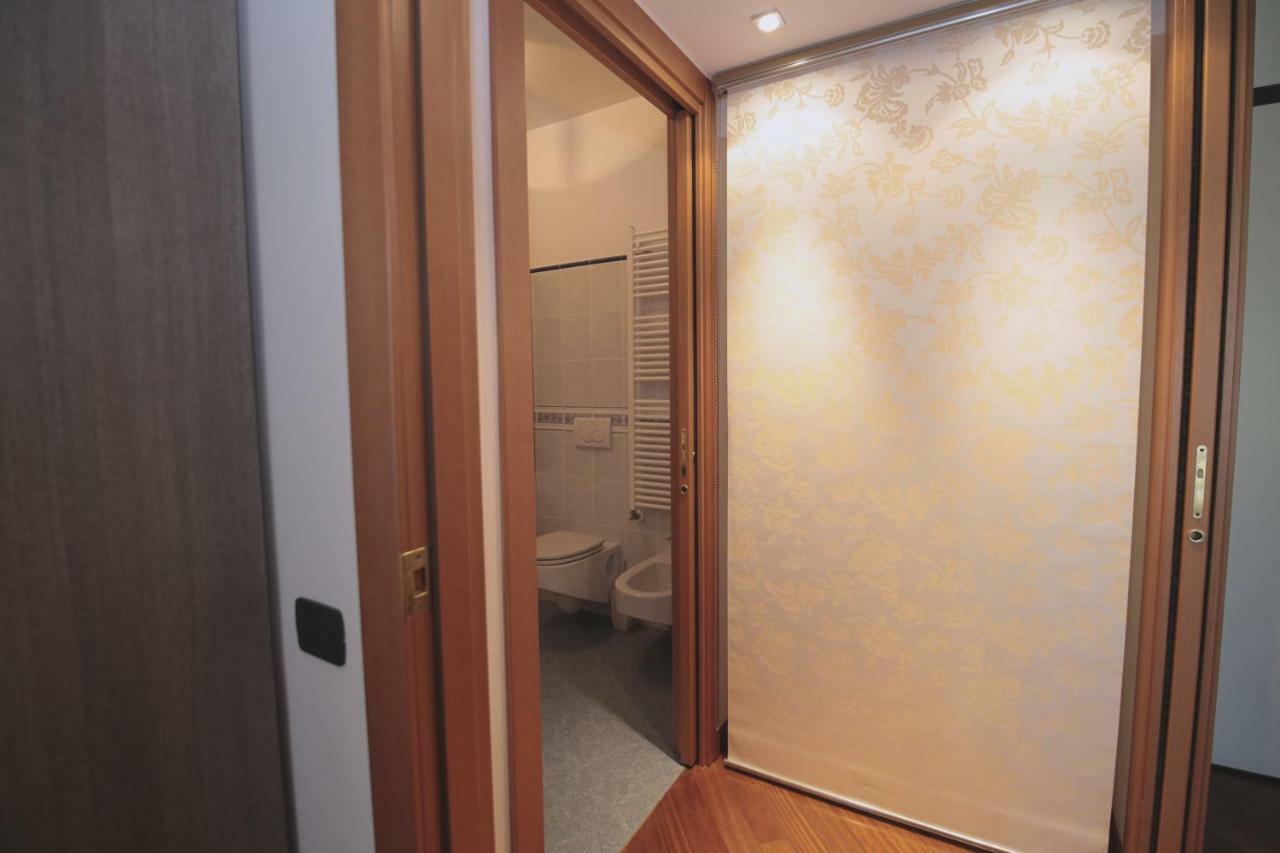 Orea Spiti - Charming Flat & Canal View Few Steps From Movida Mailand Exterior foto