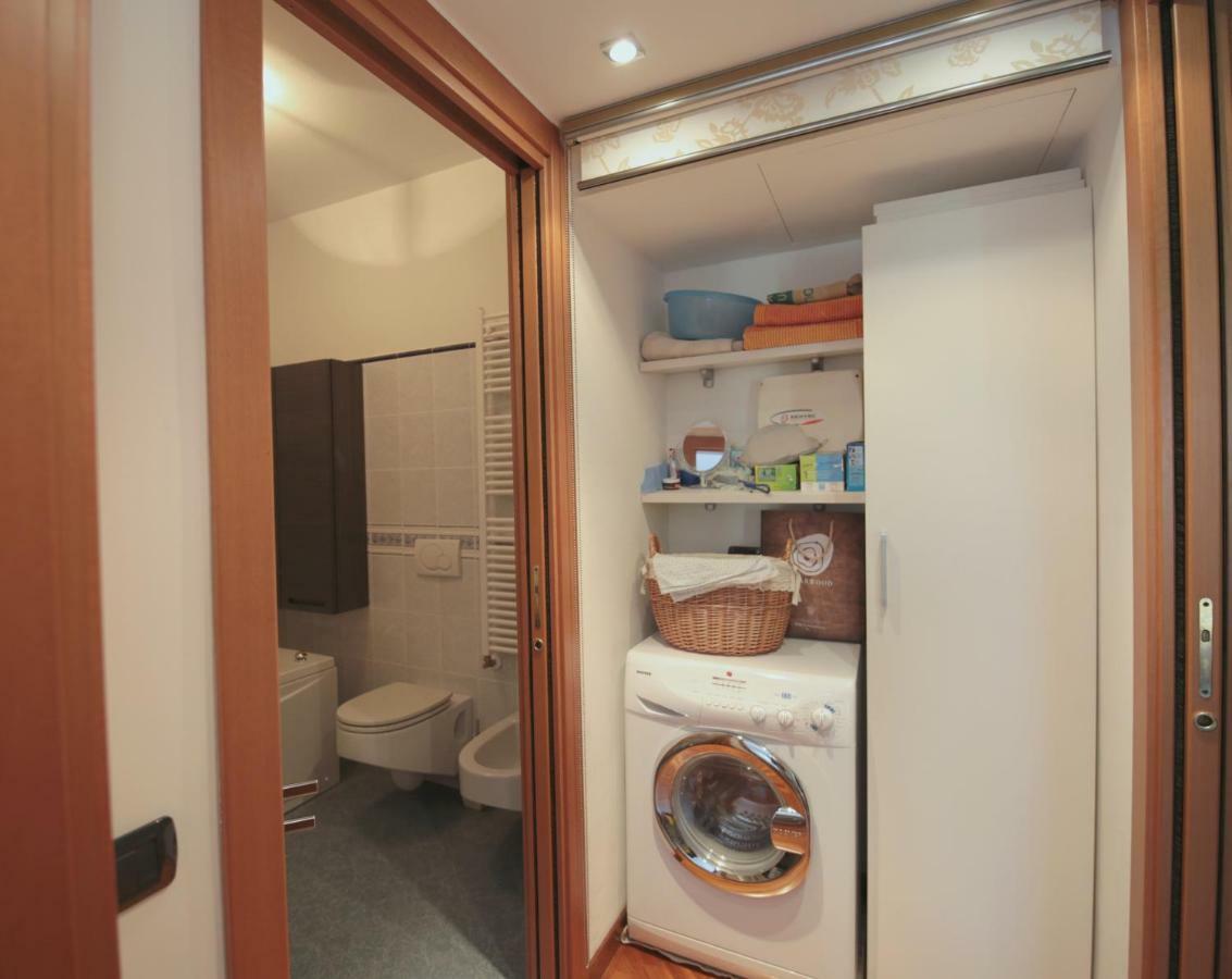 Orea Spiti - Charming Flat & Canal View Few Steps From Movida Mailand Exterior foto