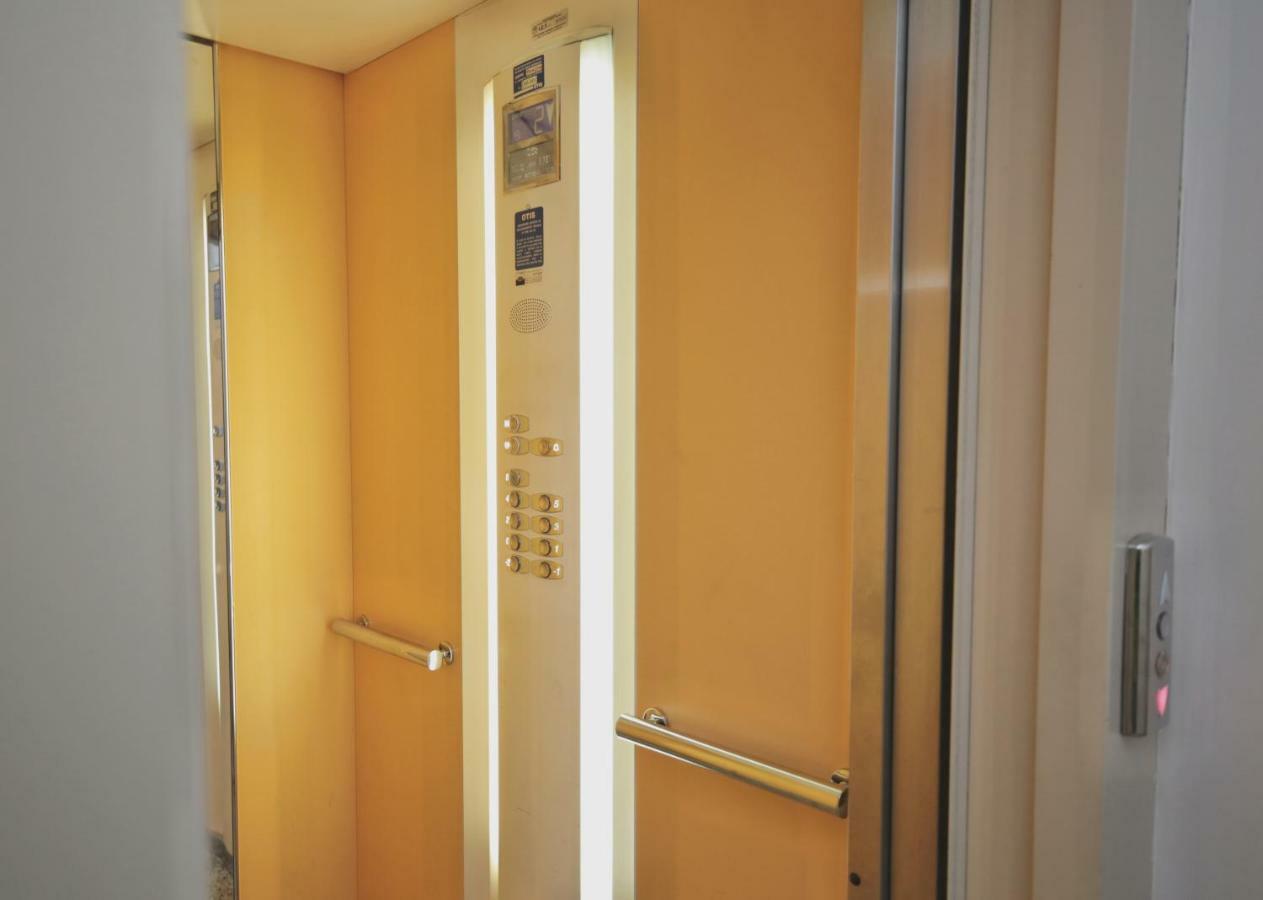 Orea Spiti - Charming Flat & Canal View Few Steps From Movida Mailand Exterior foto